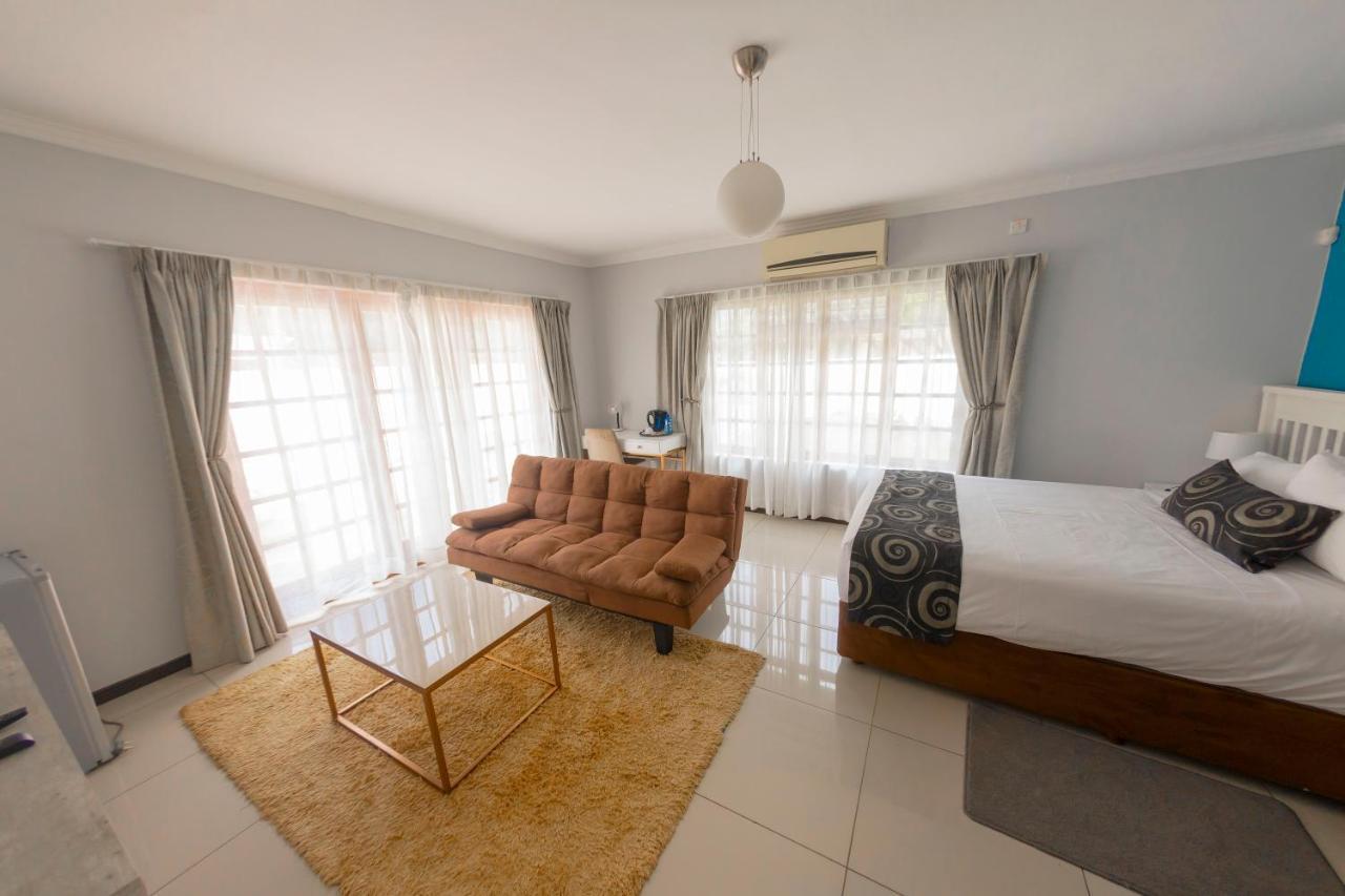Green Lagoon Guest House Gaborone Luaran gambar