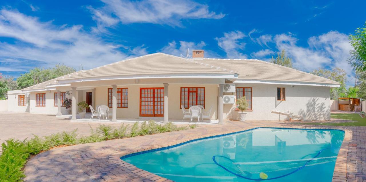Green Lagoon Guest House Gaborone Luaran gambar